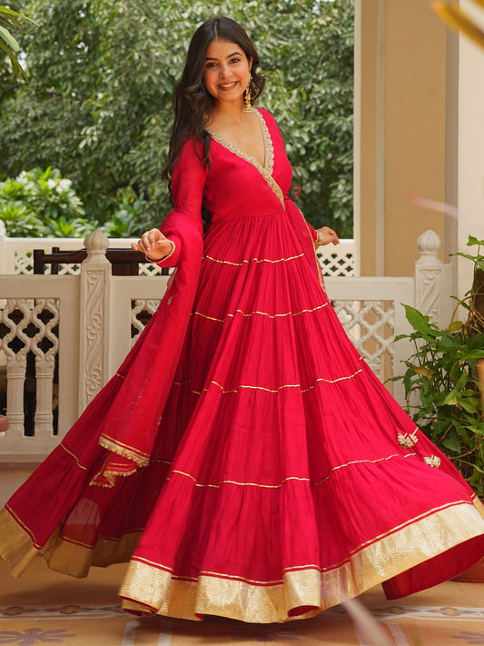 NIRAALO Anarkali Set